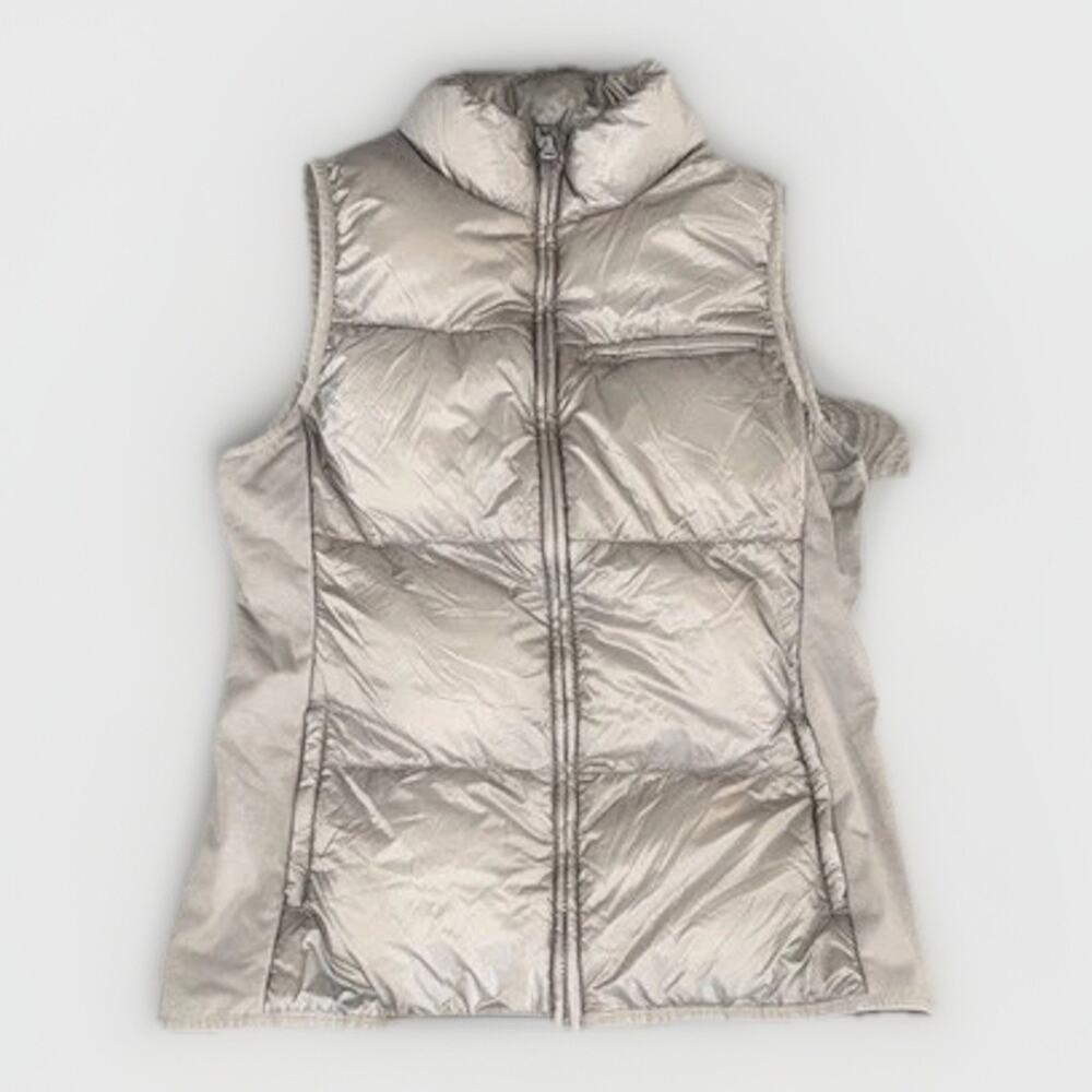 Fabletics Women’s Puffer Vest Size Large Beige Quilted Full Zip Athleisure